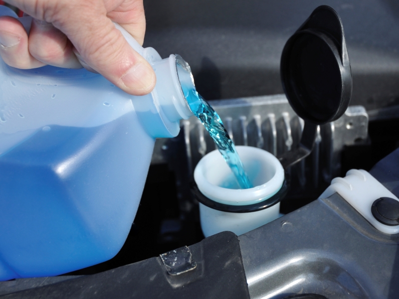 BMW Mercedes Checks - screen wash